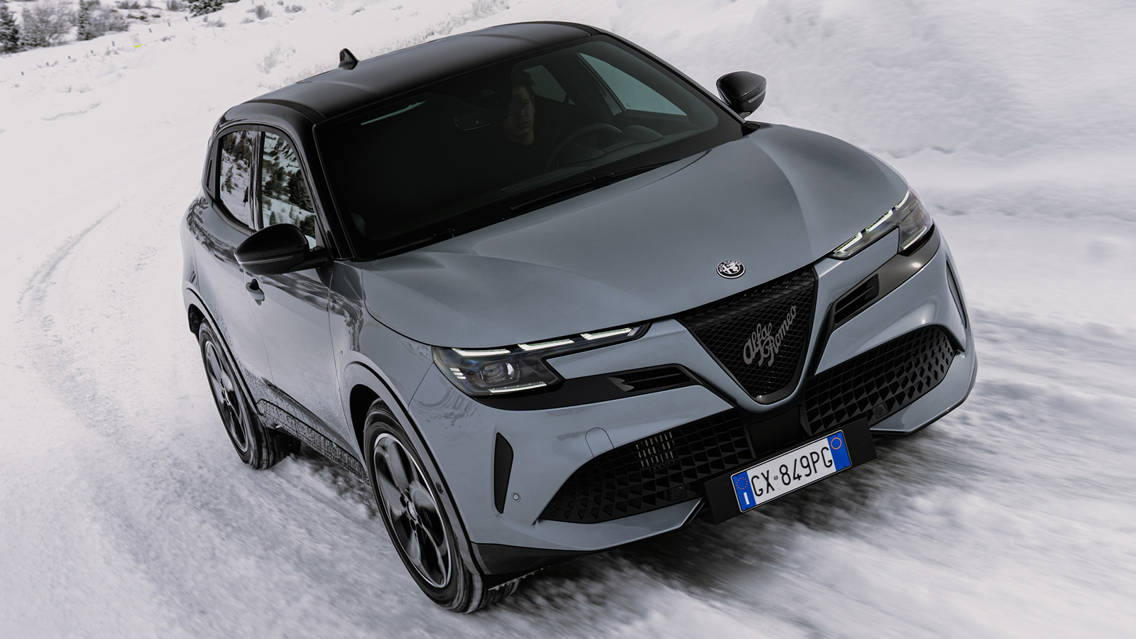 Αυτή είναι η τιμή της νέας Alfa Romeo Junior Ibrida Q4 στην Ελλάδα